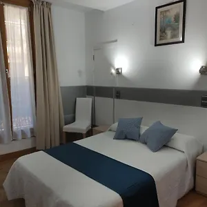 Guest house Pension Alojadonosti Spain