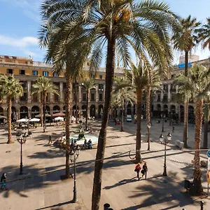 https://hotel-do-placa-reial.catalonia-hotels.com